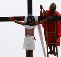 Filipino crucified for 30th time