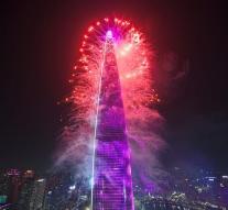 Fireworks at opening giant Lotte Tower