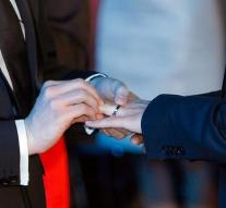 First gay couples give Italy vows