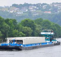 First nuclear transport on water in Germany