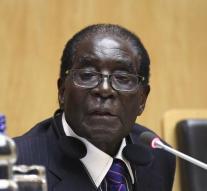Former confidant's battle with Mugabe