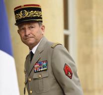French army leader cuts out cuts