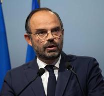 French prime minister talks with 'yellow vests'