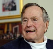 George Bush Sr. again hospitalized