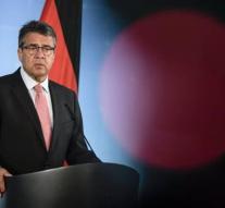 German Minister: Less money to Turkey