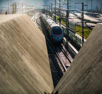 Gotthard railway tunnel attracts travelers