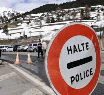 Group of tourists undercooled in Alps, part traveling party died