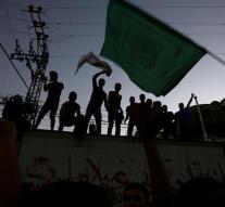Hamas eases attitude to Israel