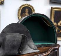 Hat Napoleon auctioned in Lyon
