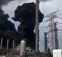 Heavy explosion oil company Mexico