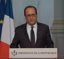 Hollande popularity is rising again after attack