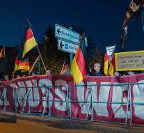Hundreds on the leg in Chemnitz at a demonstration against Merkel