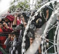 Hungary wants to tighten asylum seekers