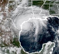 Hurricane Harvey approaches coast Texas