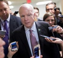 Ill McCain keeps Obamacare alive