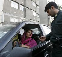 Iranian youth defies morality police