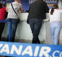 Irish pilots Ryanair also stuck this week