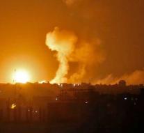 Israel is bombing Gaza: four dead, many wounded