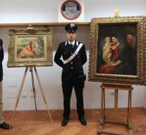Italian police finds two stolen paintings