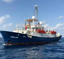 Italy seizes 'Dutch' boats