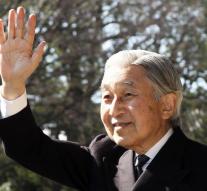 Japanese emperor hints at resignation