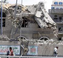 Kill by bombs on palace President Yemen