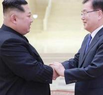 Korea's talk about 'hotline' between leaders