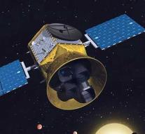 Launch of space explorer Tess postponed