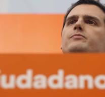 Liberal leader demands elections in Spain