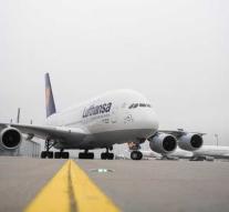 Lufthansa deletes flights because of strike