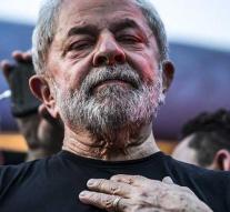 Lula despite condemnation candidate for Workers Party