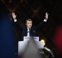Macron: No reason to choose extremes