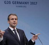 Macron: Paris in December host climate summit