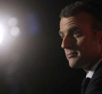 Macron: question marks about reliability VS
