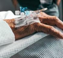 Man dies after nurses flush lungs with detergent
