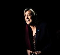 Marine Le Pen launches political program