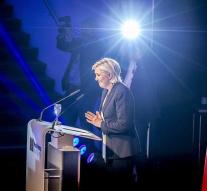 Marine Le Pen sees 'end of world'