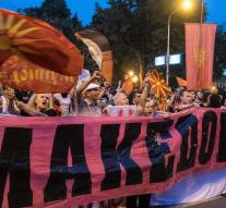 Massive protest against 'Northern Macedonia'