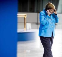 Merkel and Putin call about Ukraine