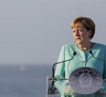 Merkel wants more loyalty Turkish Germans