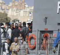 Migrants and dogs brought to land in Malta