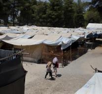 'Migrants clashed in refugee camp Lesvos'