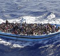 Migrants now flocking to Italy