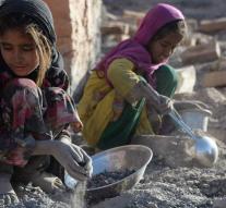 Millions of Afghan children do not go to school