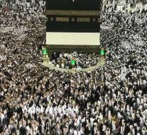 Millions of Muslims on pilgrimage to Mecca