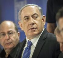 Minister leaves politics to Netanyahu region
