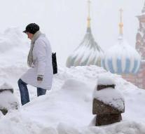 Moscow sighs under masses of snow