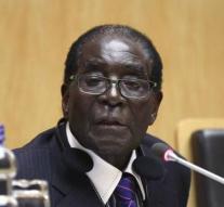 Mugabe does not sleep, he has eye problems