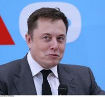 Musk dreams of colony on Mars
