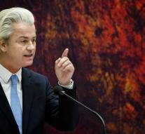 MW WNL : Wilders wants to incarcerate asylum seekers